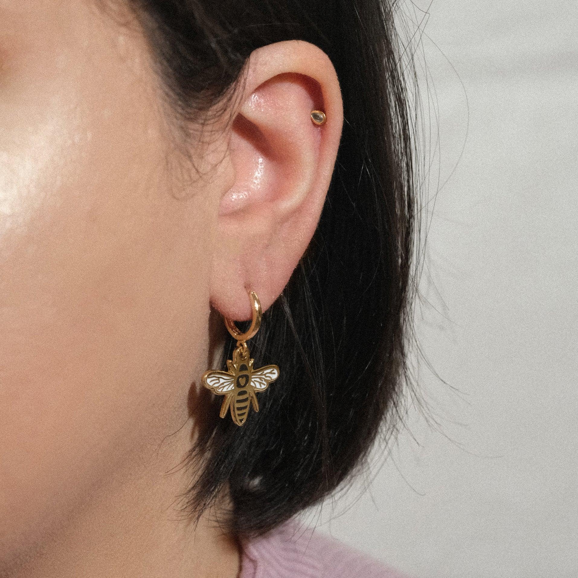 Bee Huggie Hoop Earrings - Sleepy Mountain