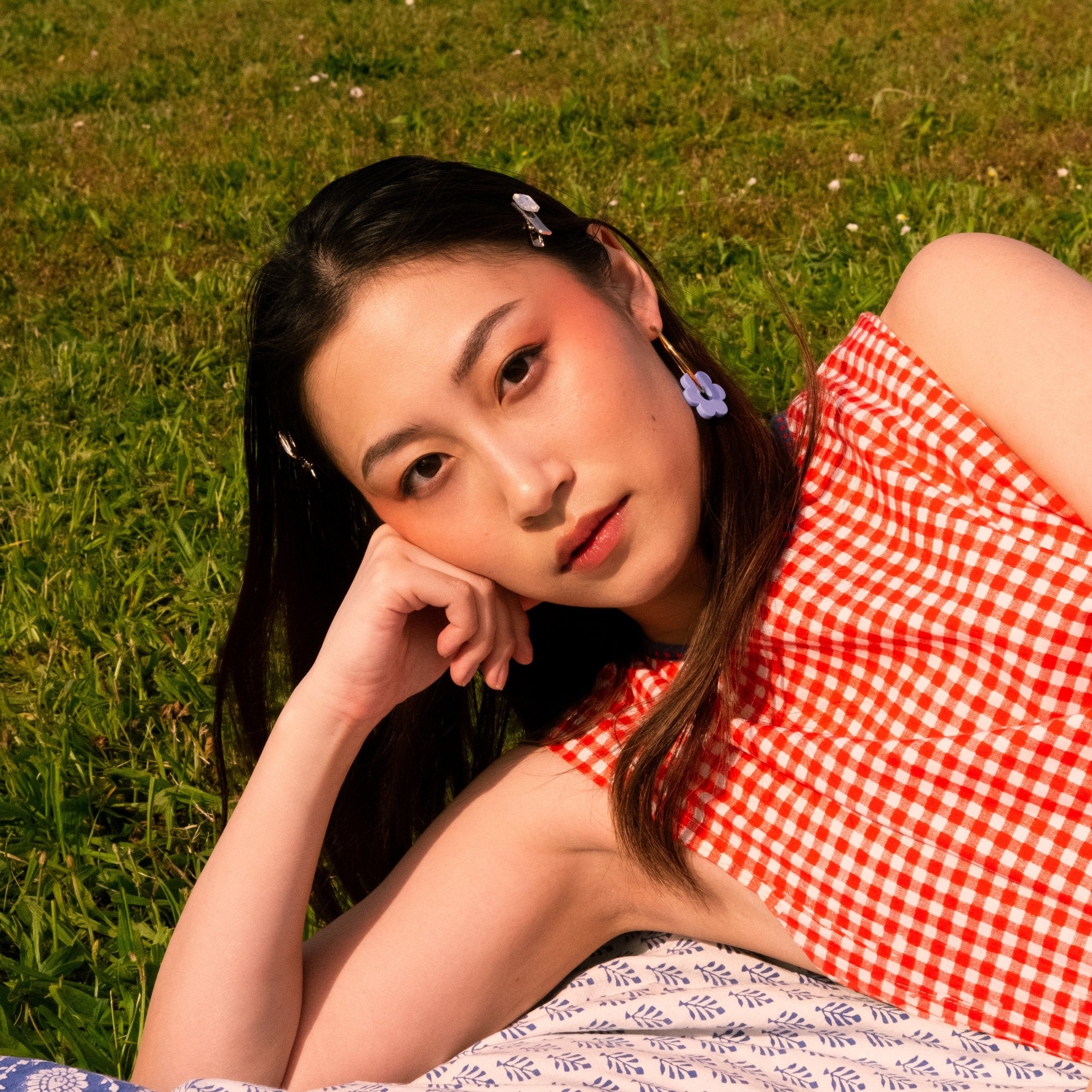 Hoopsy Daisy Periwinkle Hoop Earrings - Sleepy Mountain