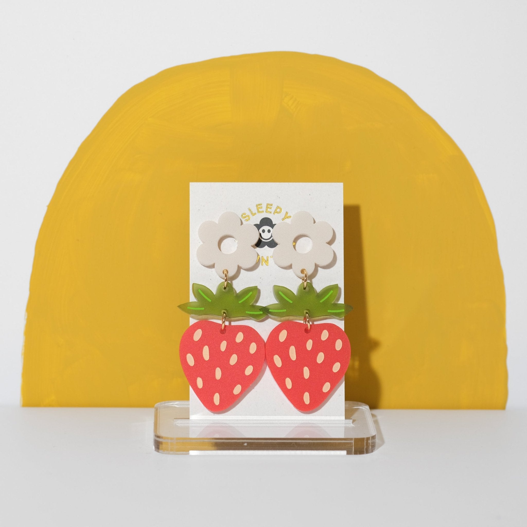 Strawberry Dangle Earrings - Sleepy Mountain