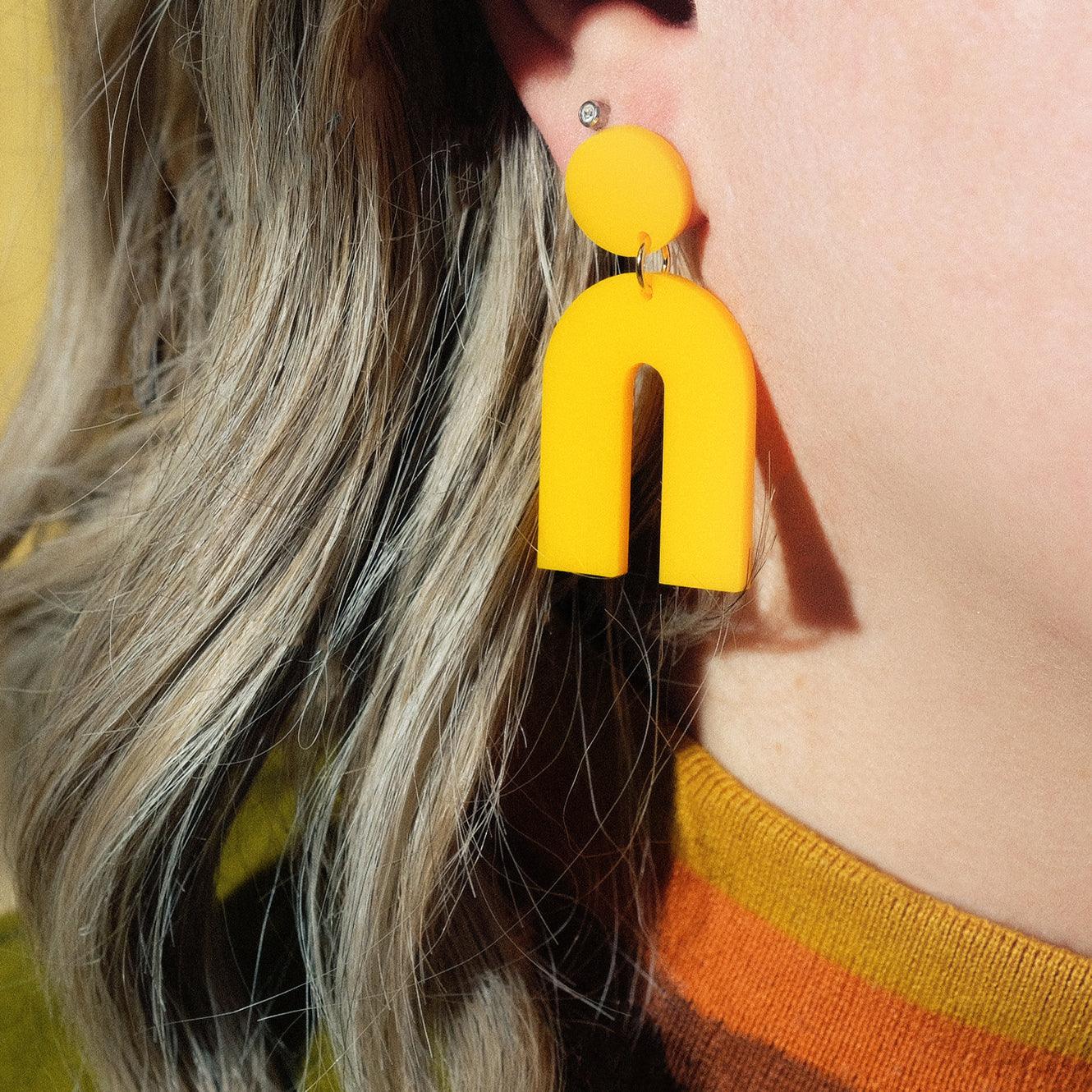 Amber Arch Dangle Earrings - Sleepy Mountain