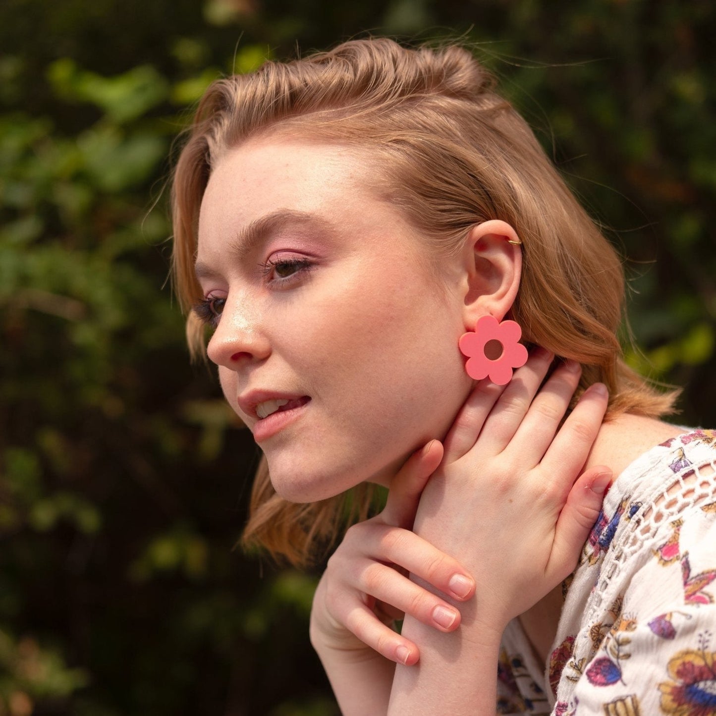 Big stud earrings - Raspberry daisy studs - Sleepy Mountain