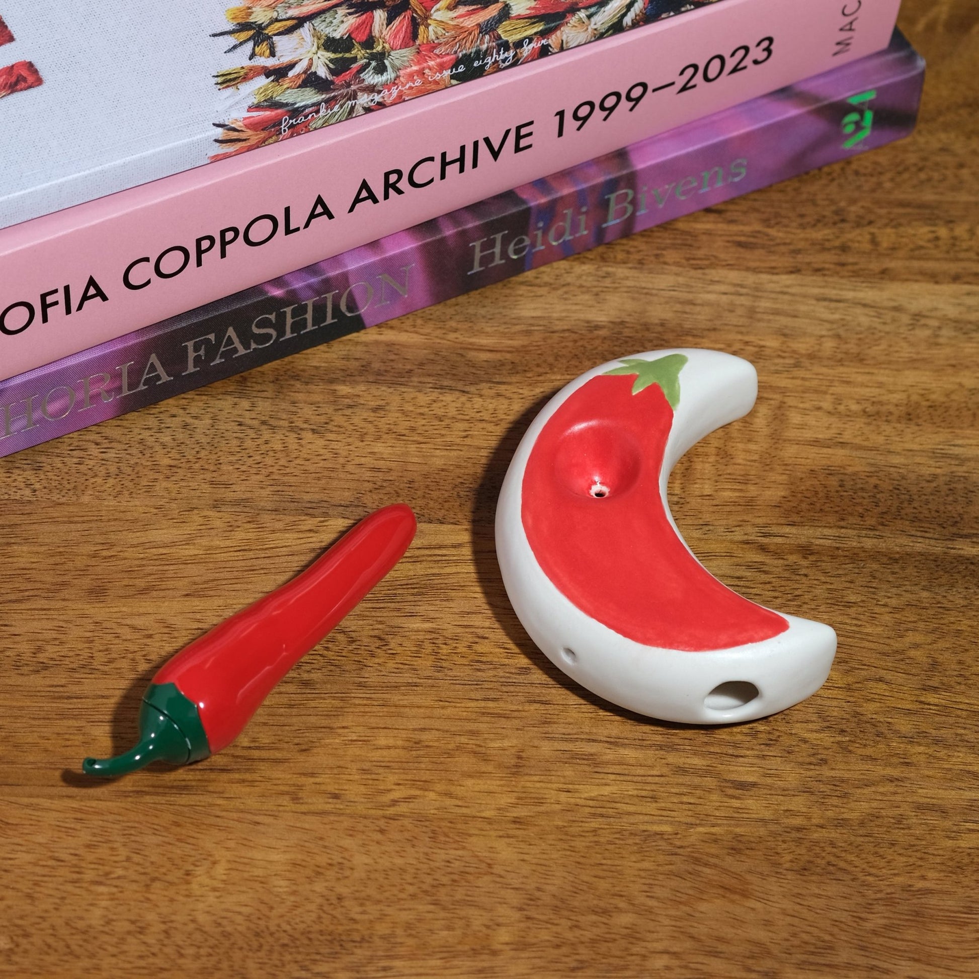 Chili Pepper Ceramic Pipe - Sleepy Mountain