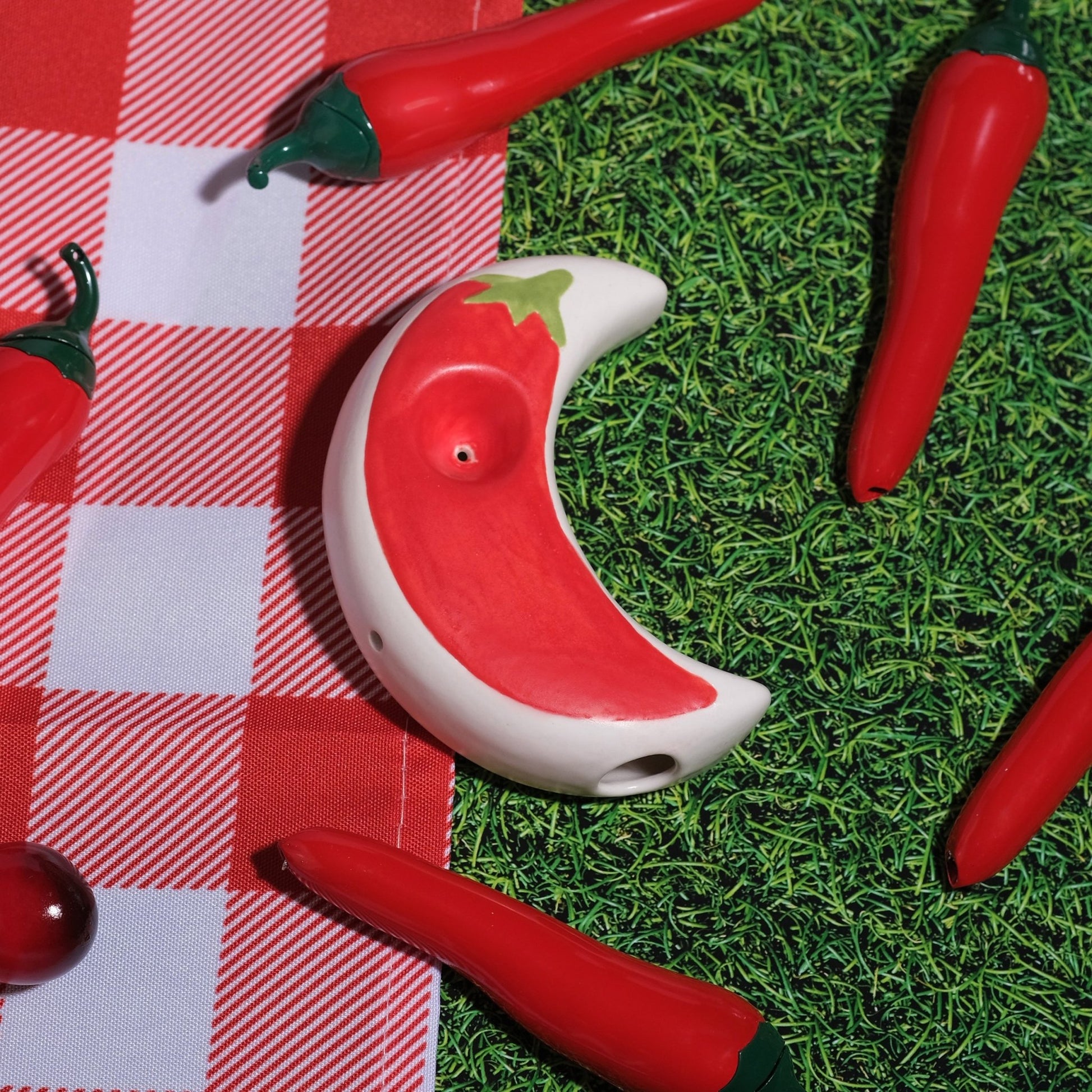 Chili Pepper Ceramic Pipe - Sleepy Mountain