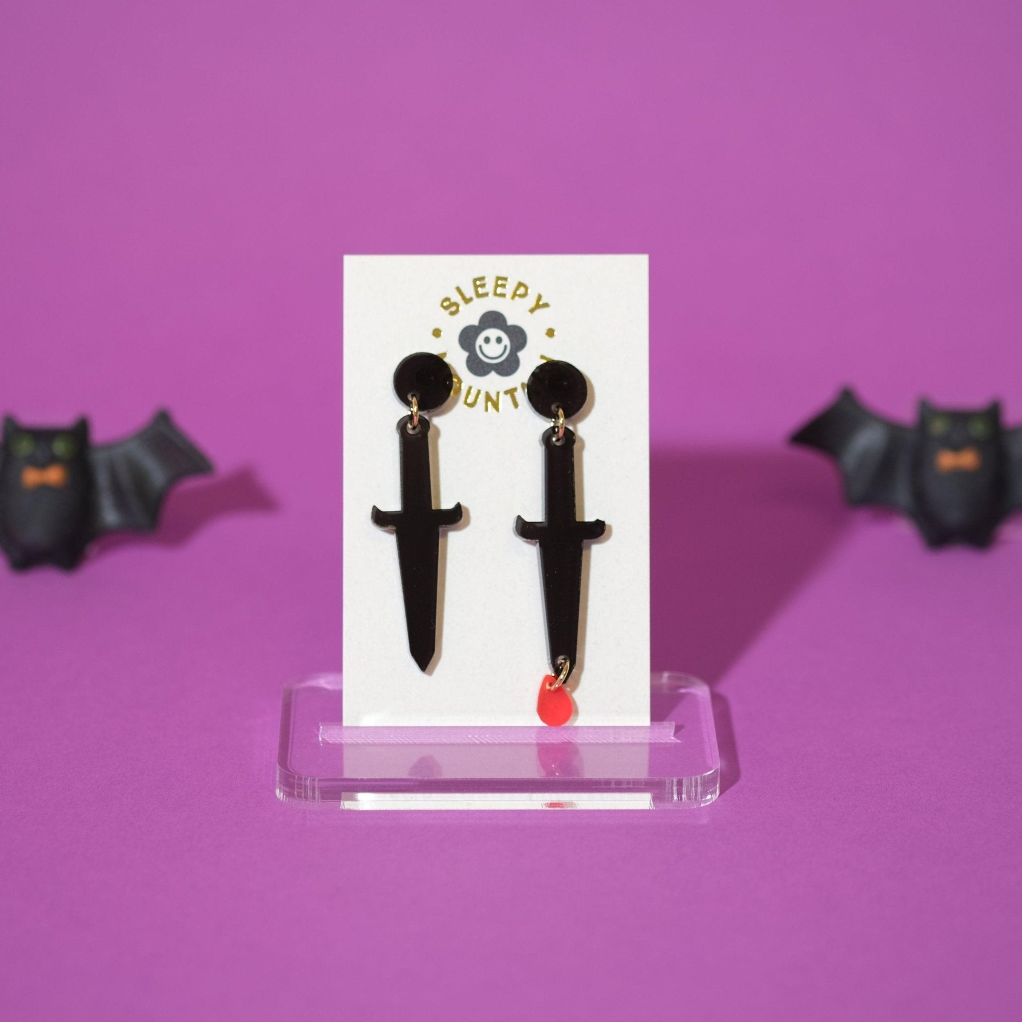 Dagger earrings with drop of blood - Sleepy Mountain