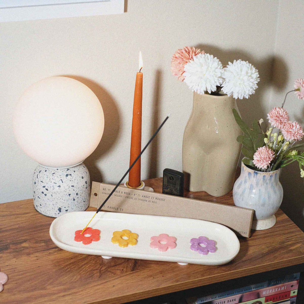Daisy Ceramic Incense Holder - Sleepy Mountain