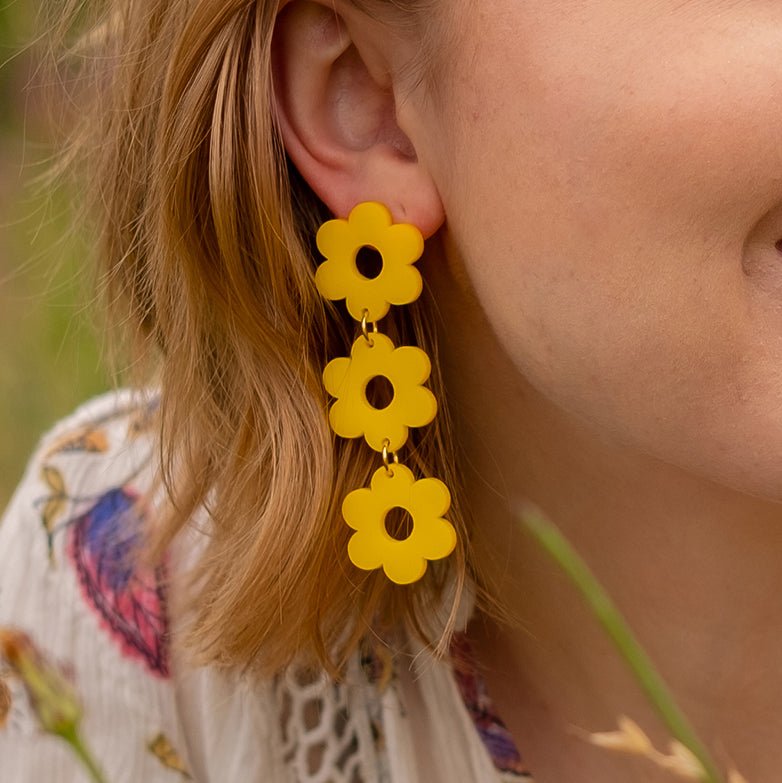 Daisy Chain Retro Earrings - Sleepy Mountain