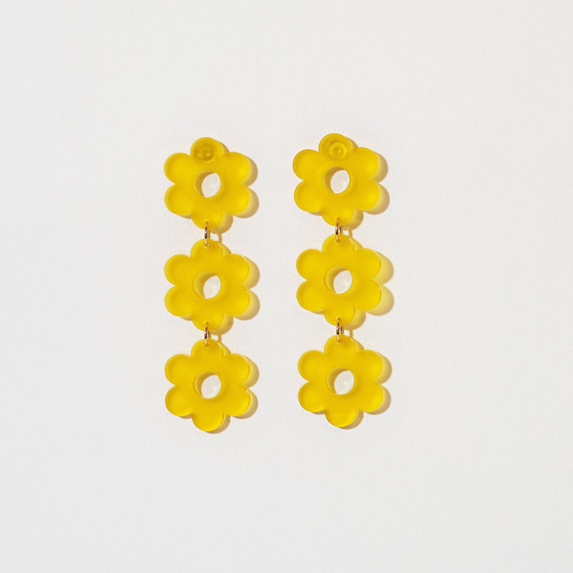 Daisy Chain Retro Earrings in Frosted Amber - Sleepy Mountain