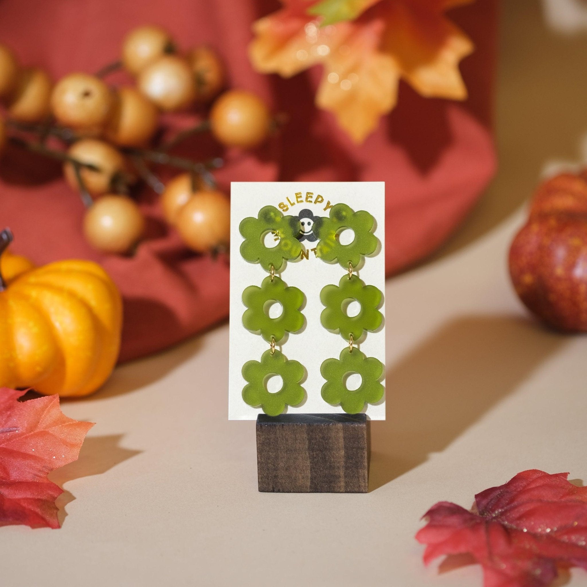 Daisy Chain Retro Earrings in Frosted Olive - Sleepy Mountain