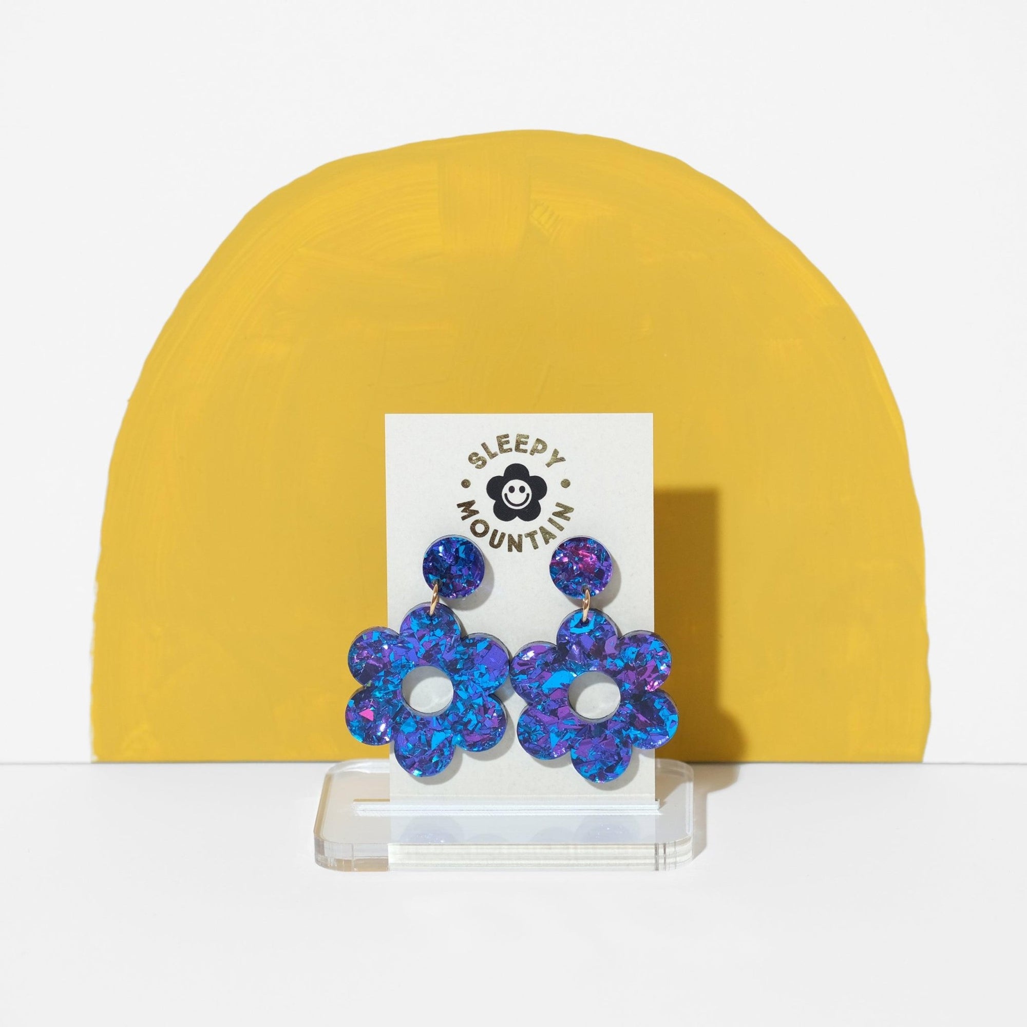 Daisy dangle earrings in Blue Velvet - Sleepy Mountain