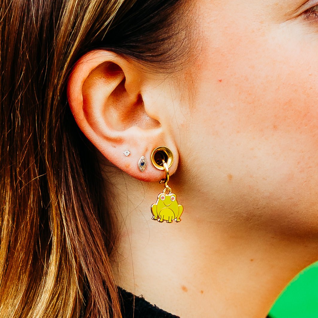 Frog Huggie Hoop Earrings - Sleepy Mountain