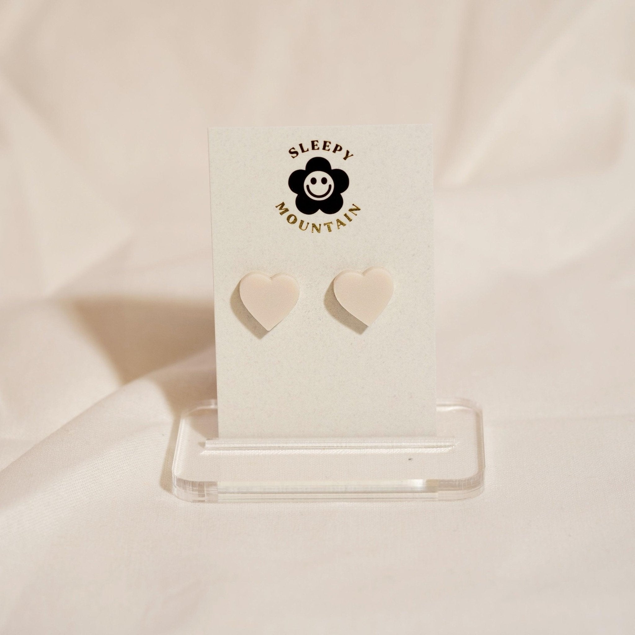 Heart Stud Earrings - Linen - Sleepy Mountain