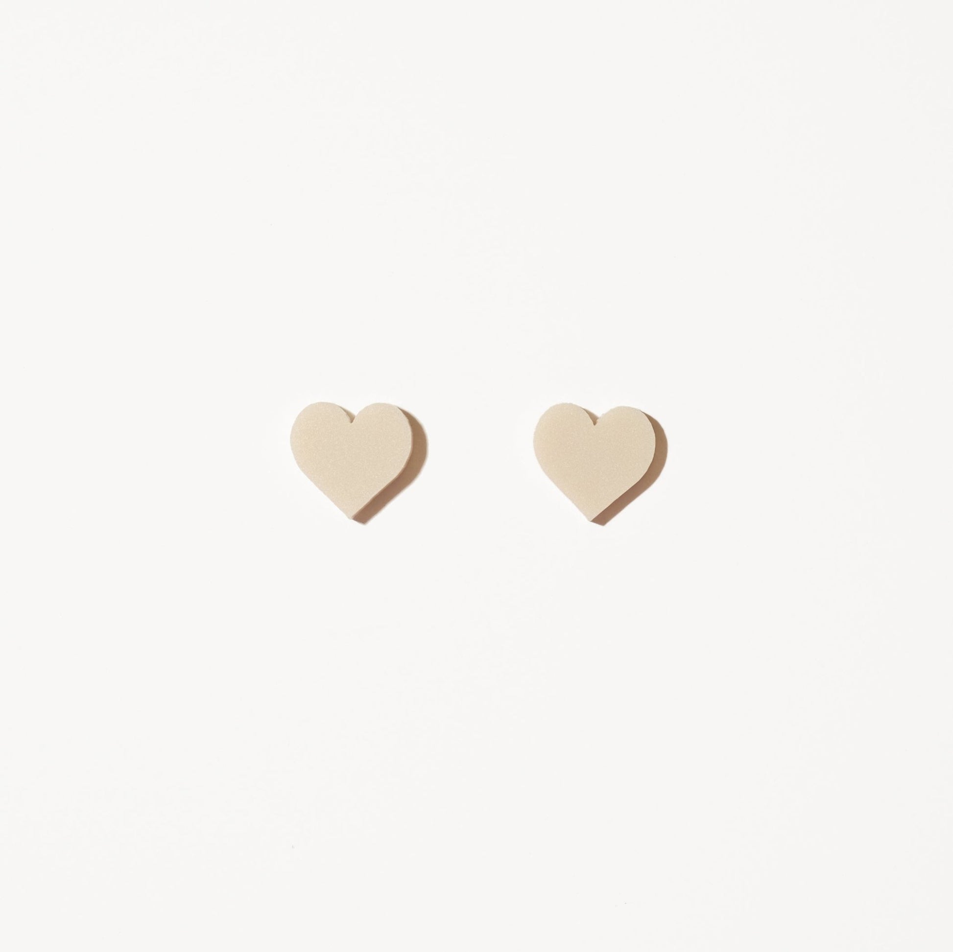 Heart Stud Earrings - Linen - Sleepy Mountain