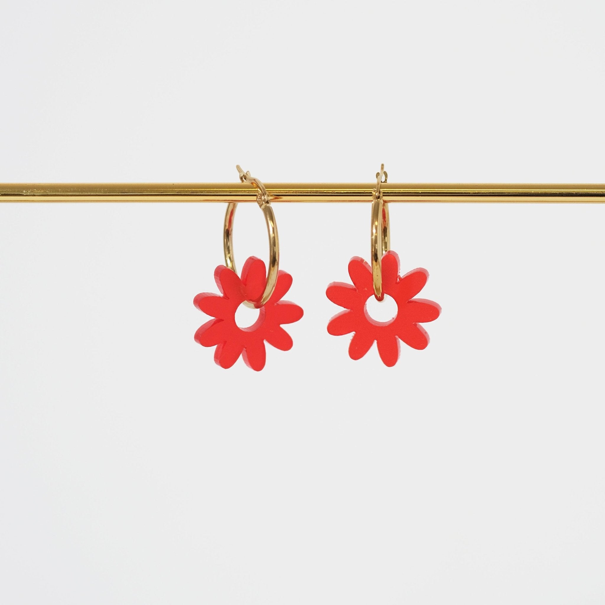 Marguerite Daisy Hoop Earrings in Frosted Red - Sleepy Mountain