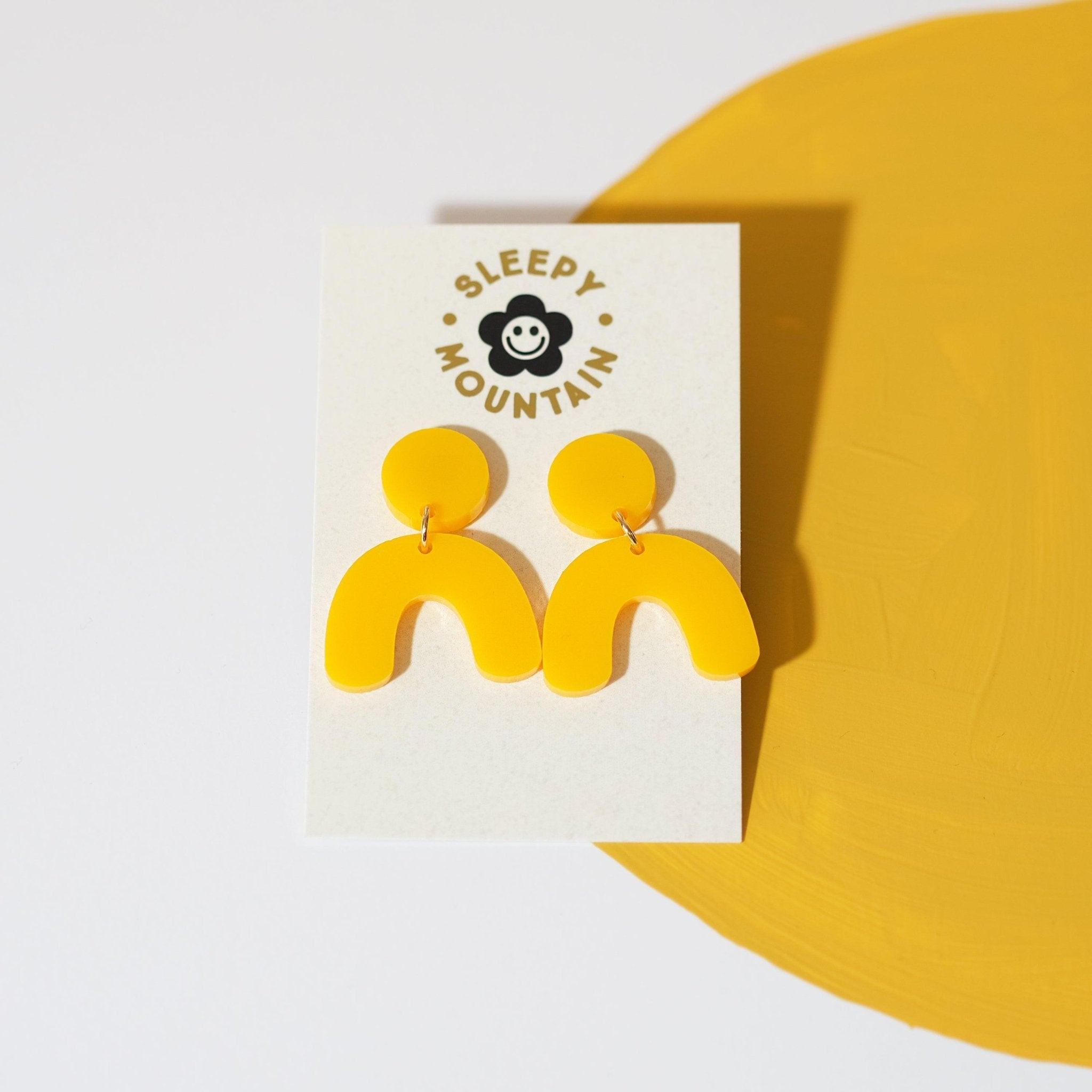 Mini Amber Arch Dangle Earrings - Sleepy Mountain