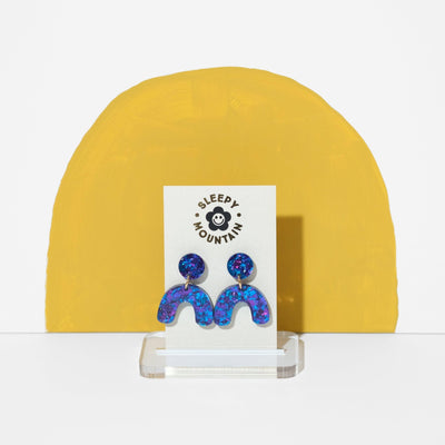 Mini arch dangle earrings - Blue Velvet - Sleepy Mountain