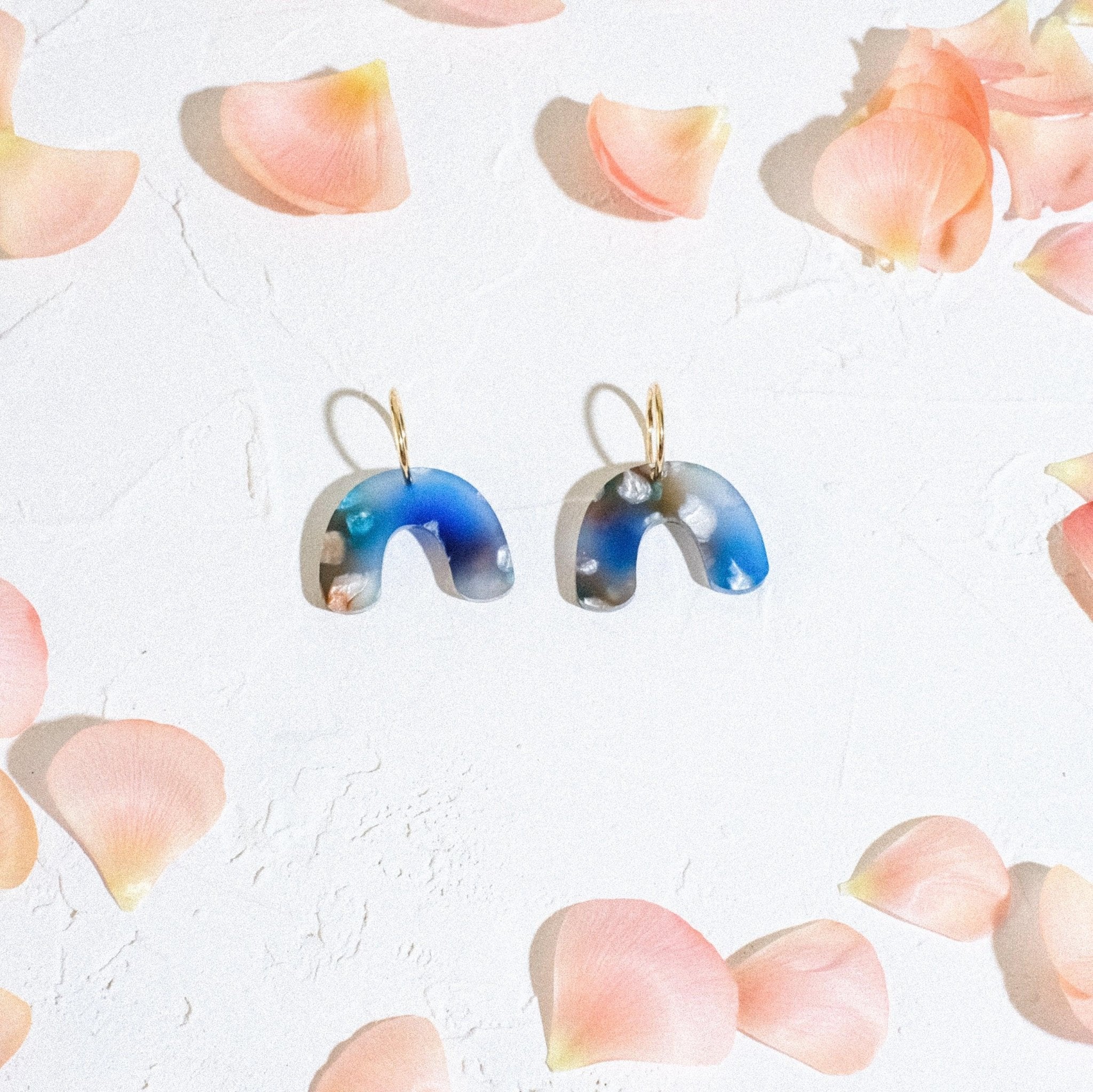 Mini Arch Hoop Earrings - Blue Dream - Sleepy Mountain