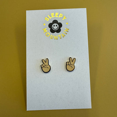 Peace sign stud earrings beige - Sleepy Mountain