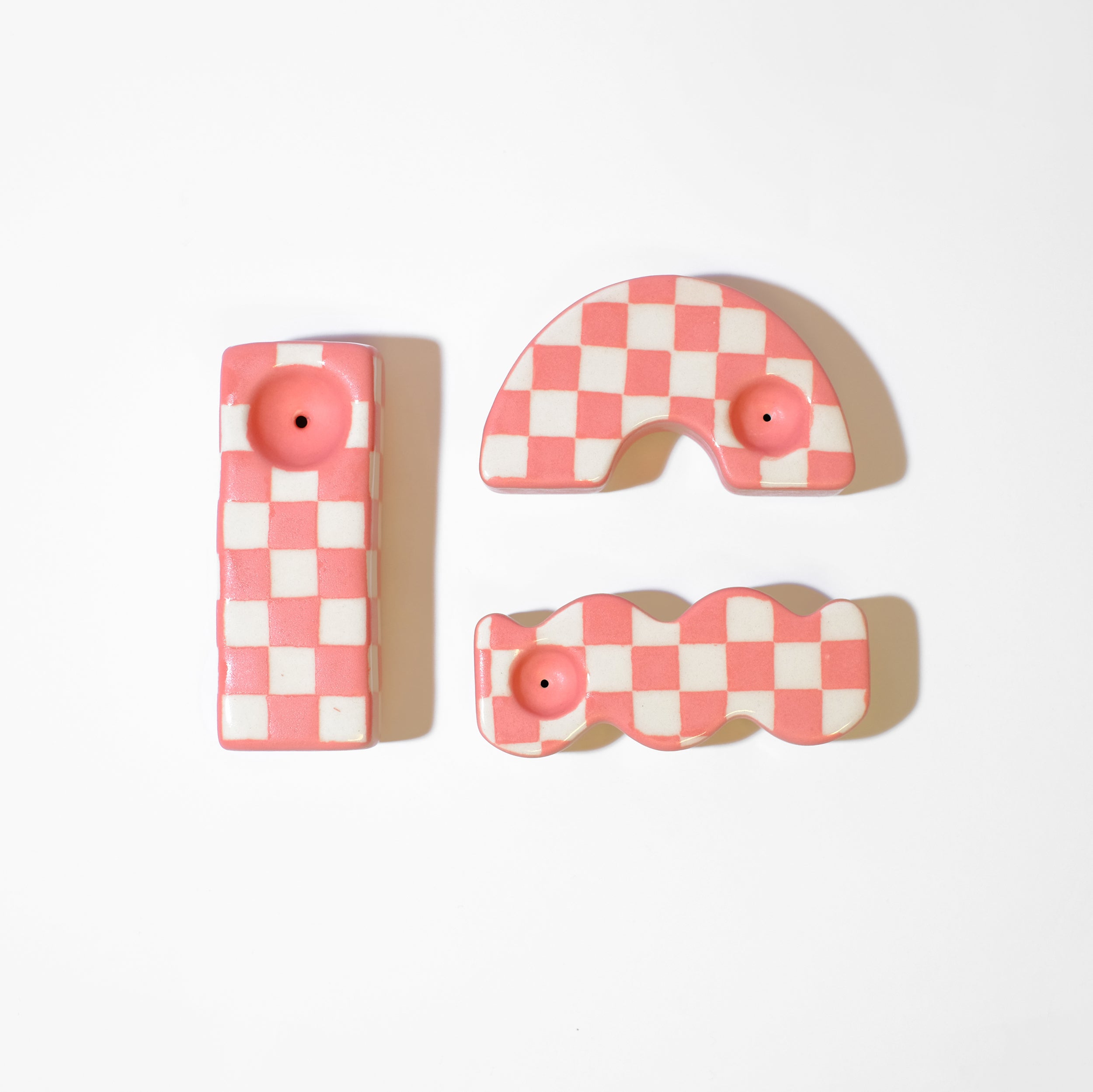 Pink checkered arch - Sleepy Mountain