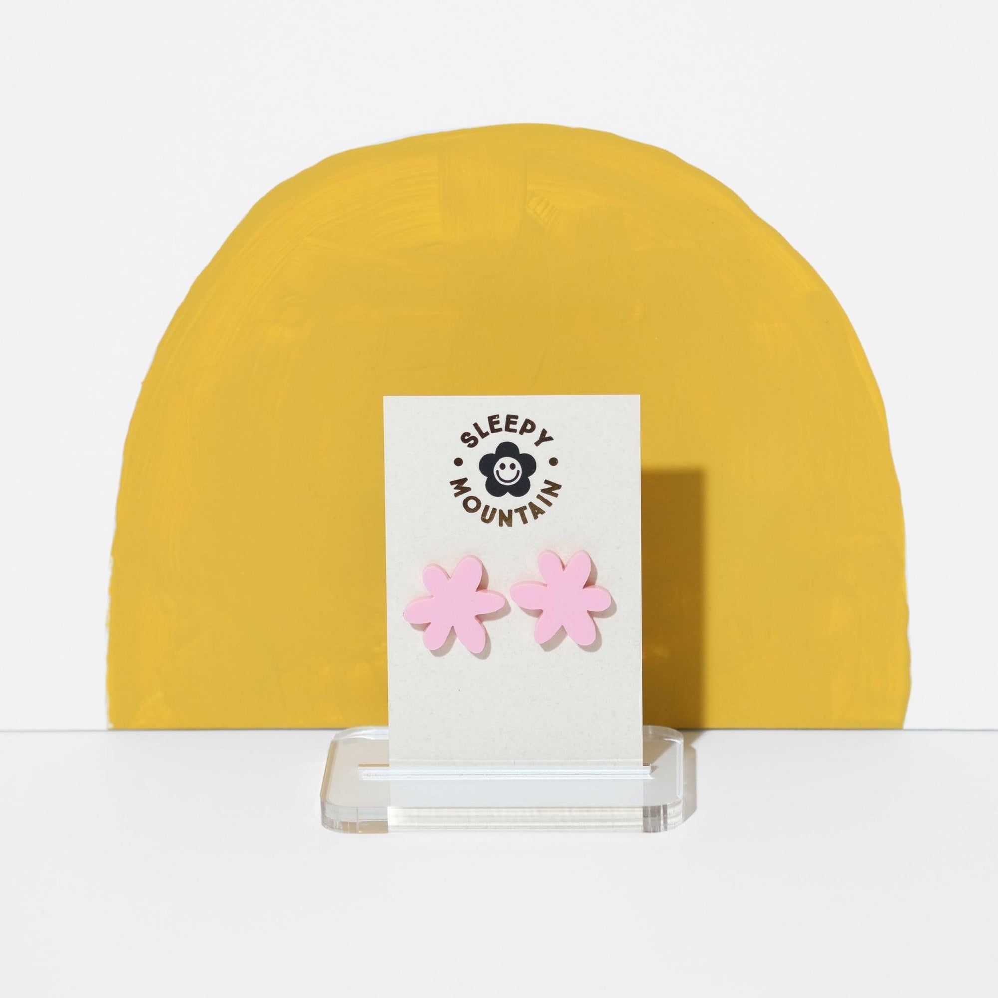Pink flower stud earrings - Sleepy Mountain