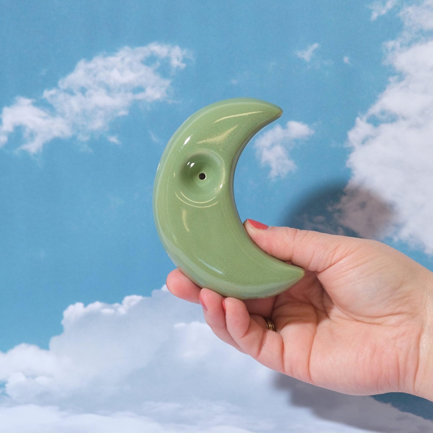 Porcelain Jade Moon Sleepy Mountain