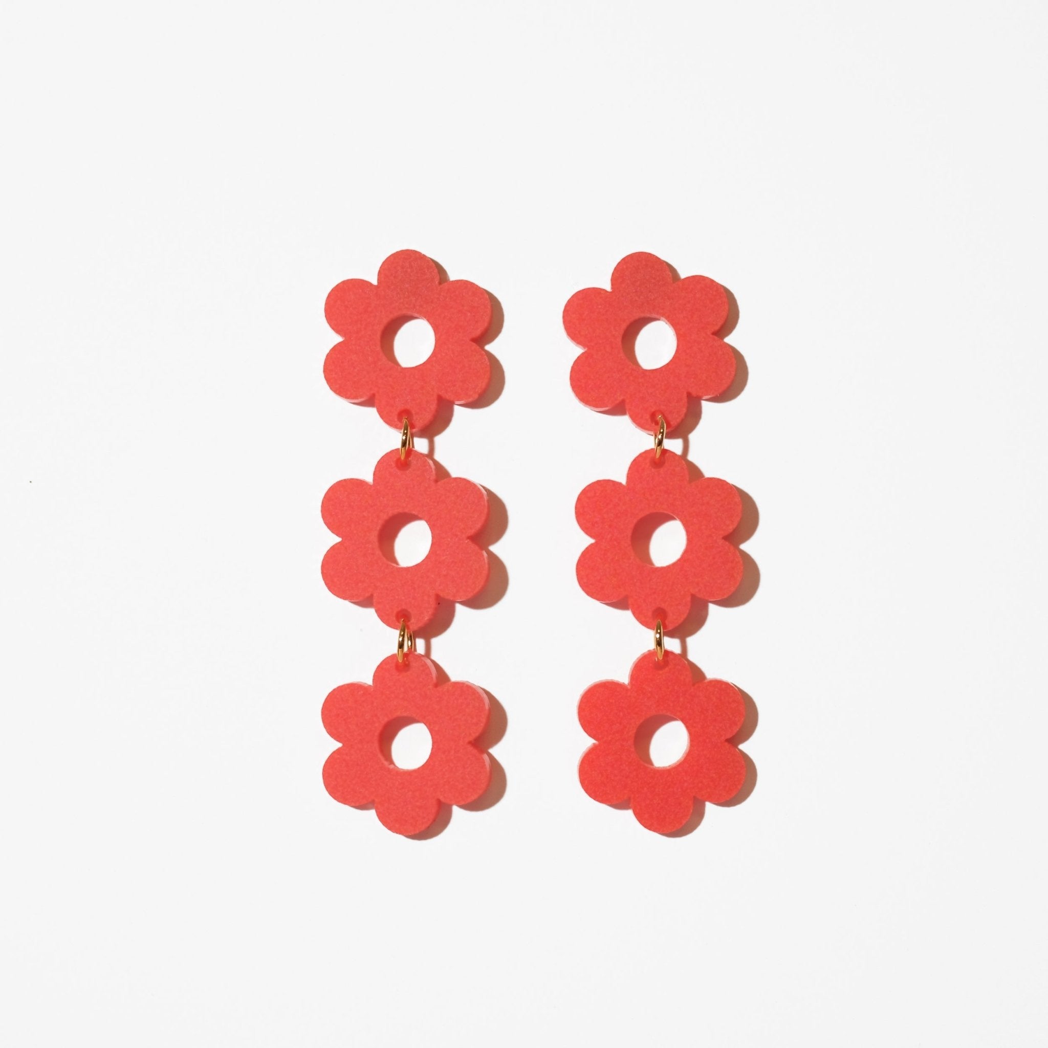 Red Daisy Chain Dangle Earrings - Sleepy Mountain