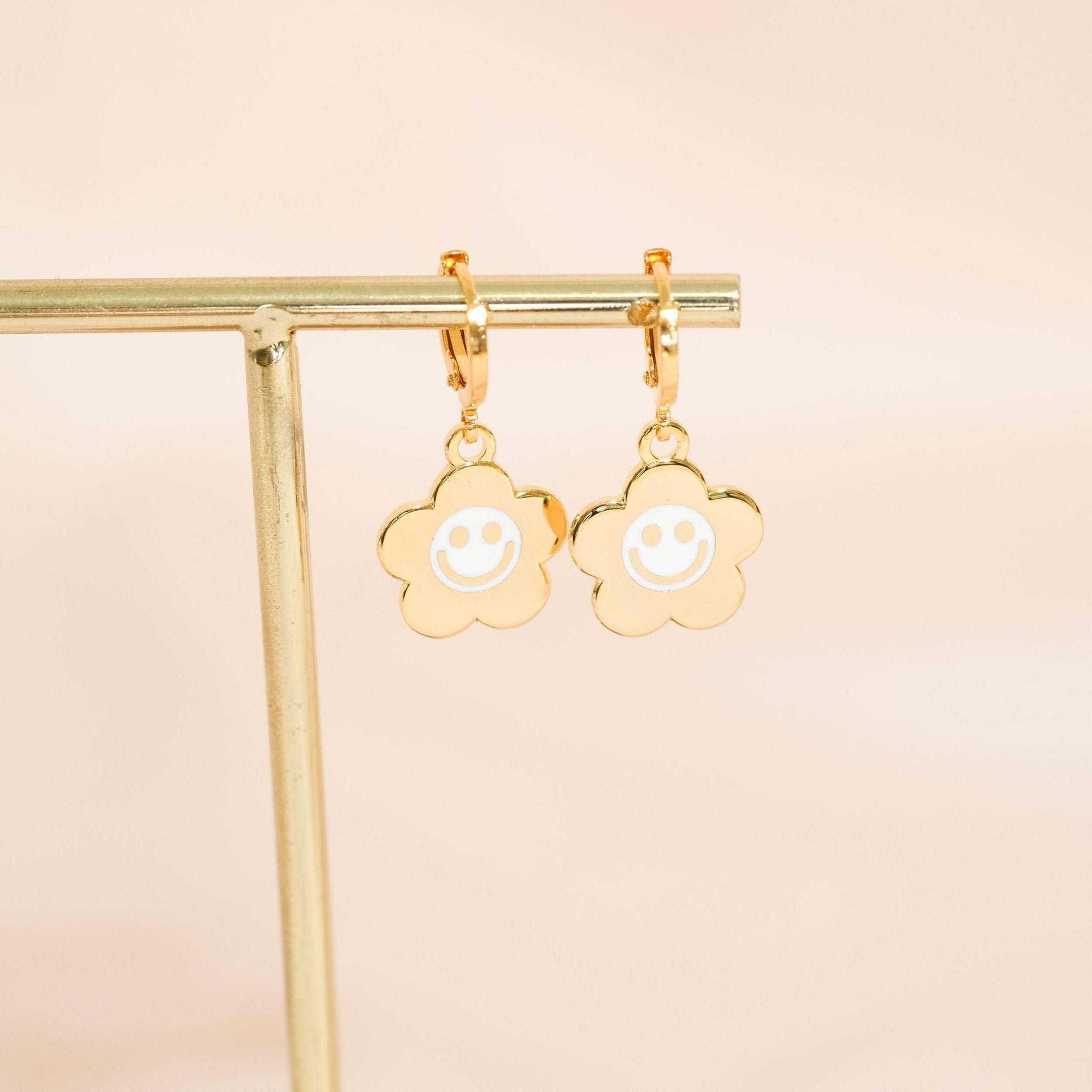 Smiley Daisy Huggie Hoop Earrings - Sleepy Mountain