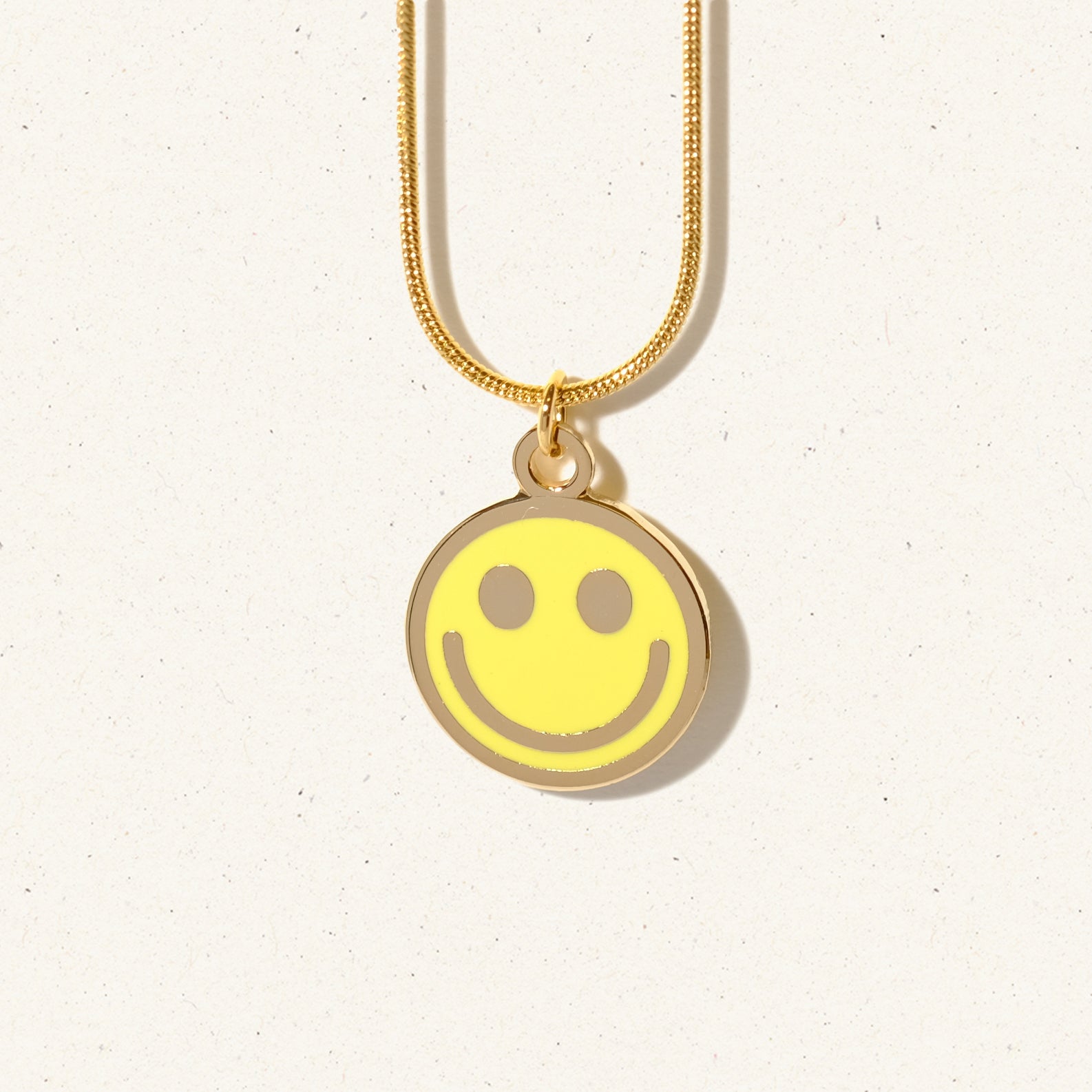 Smiley face necklace - Sleepy Mountain