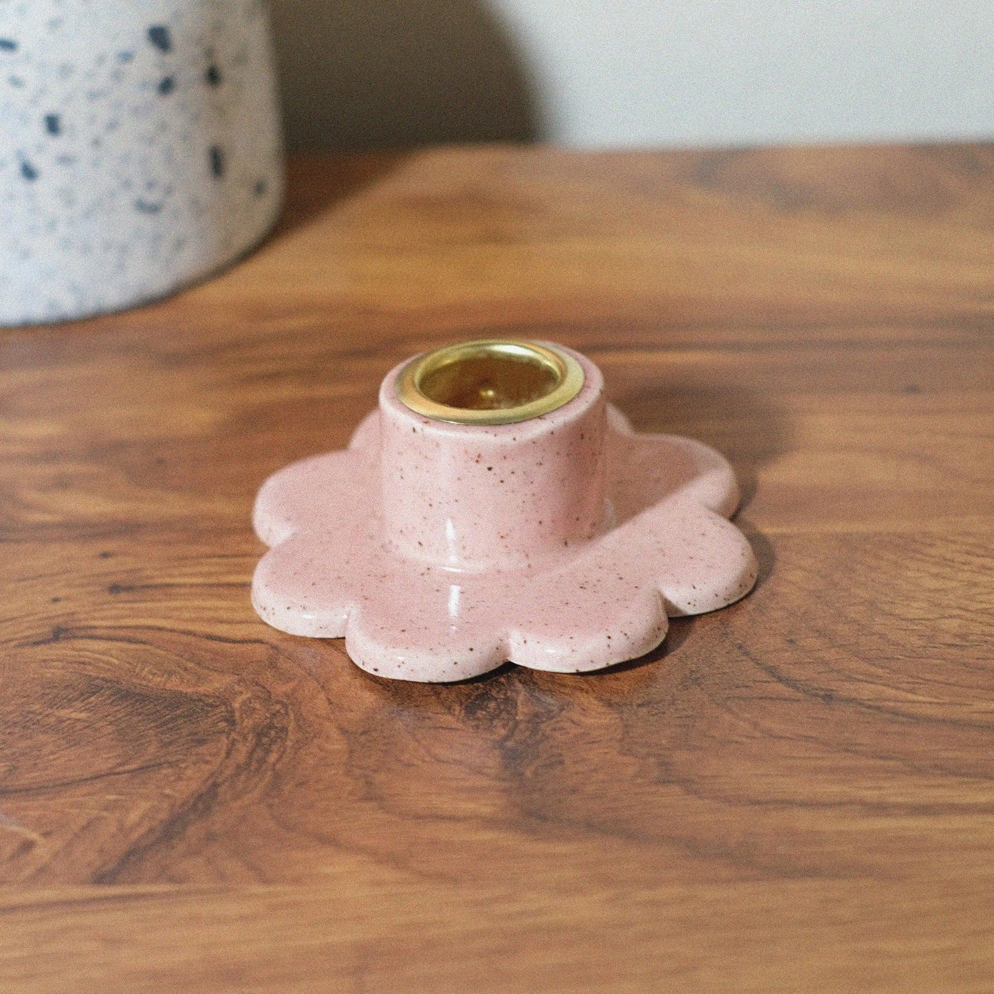 Speckled pink flower candle holder - Sleepy Mountain