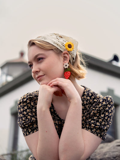 Strawberry Dangle Earrings - Sleepy Mountain