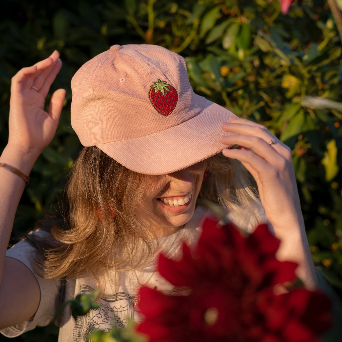 Strawberry Hat - Sleepy Mountain