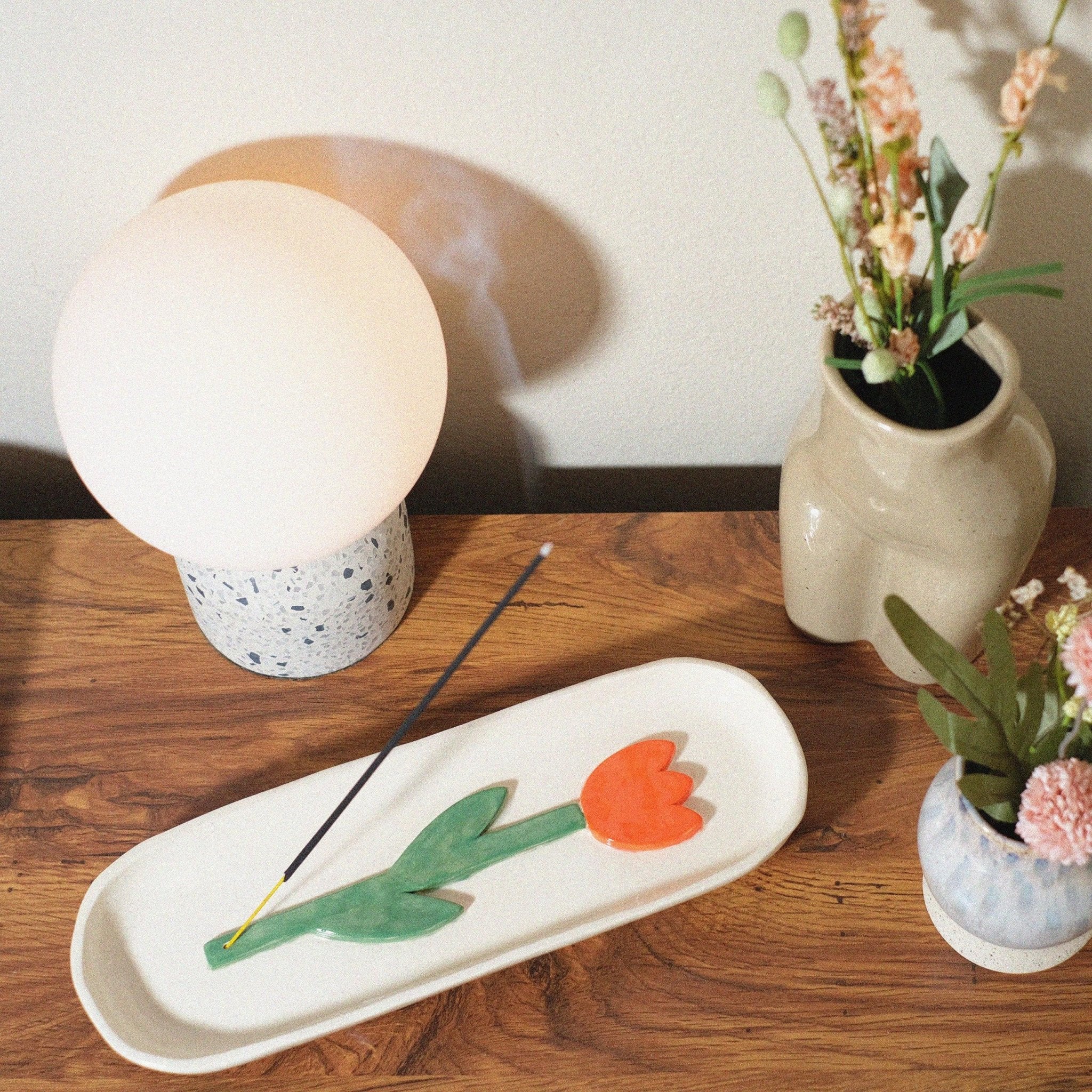 Tulip ceramic incense holder - Sleepy Mountain