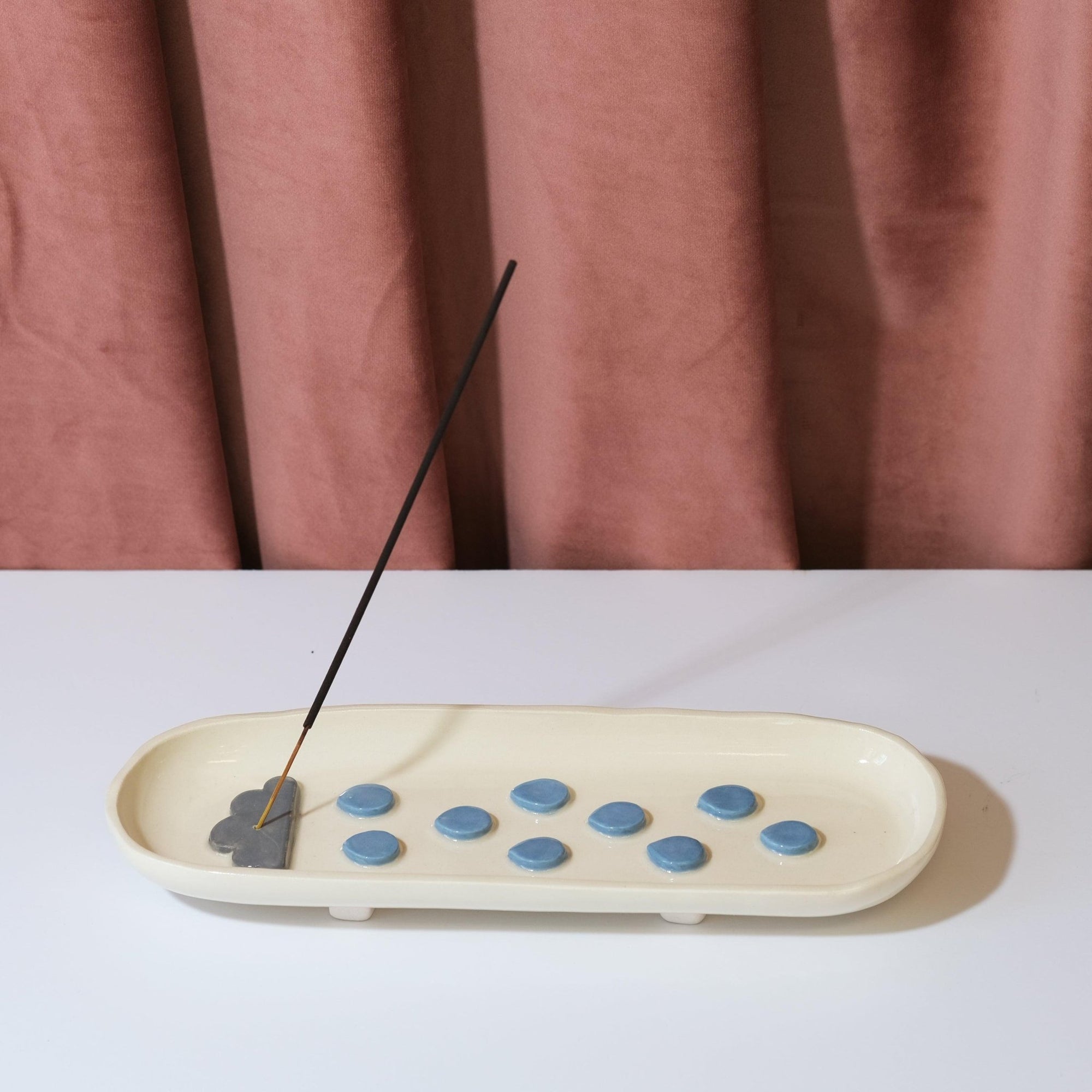 Rain Cloud Ceramic Incense Holder - Sleepy Mountain