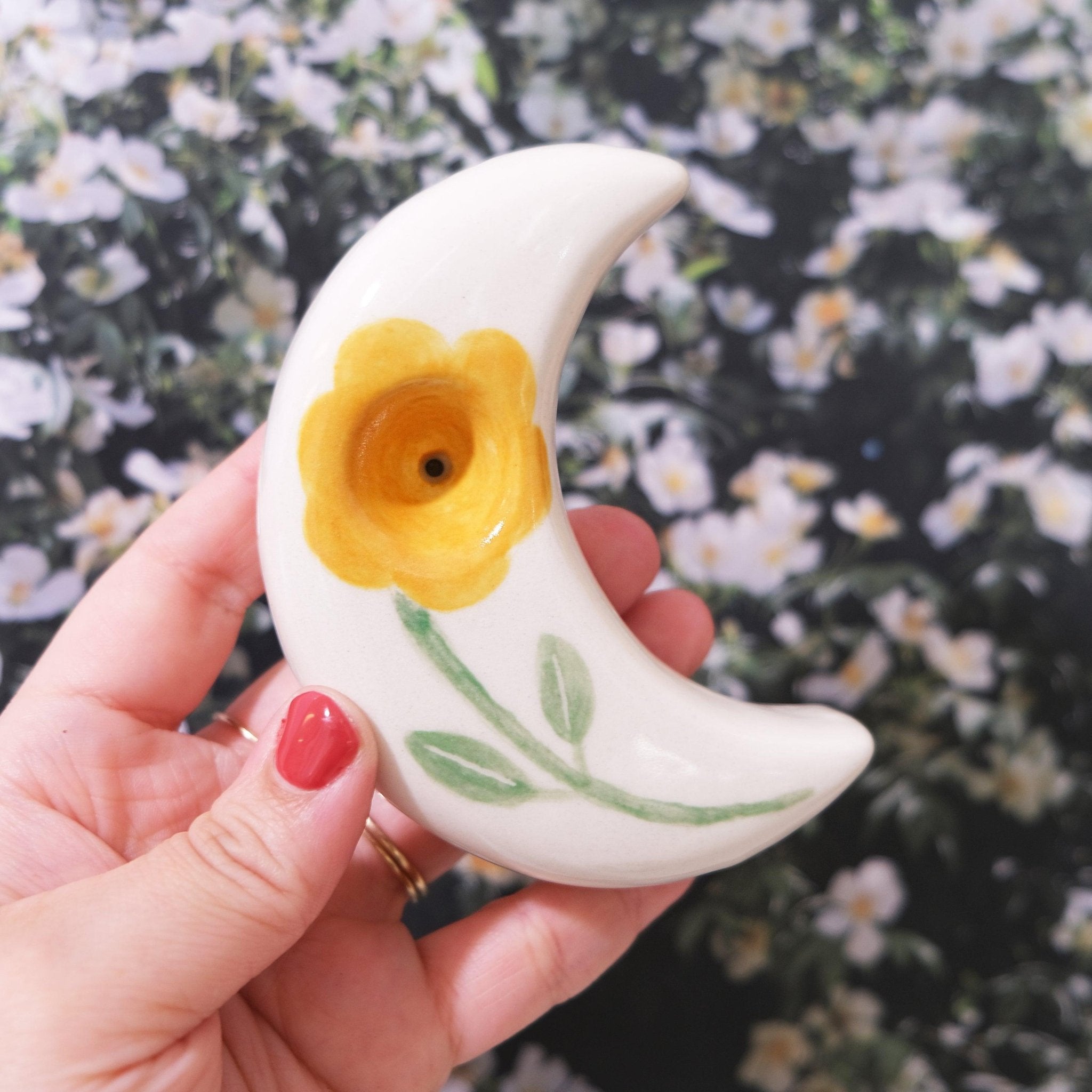 Yellow Diasy Porcelain Moon - Sleepy Mountain